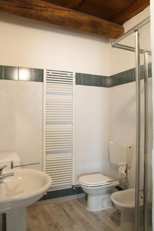 Apartamento Le Vie del Centro Ferrara Exterior foto