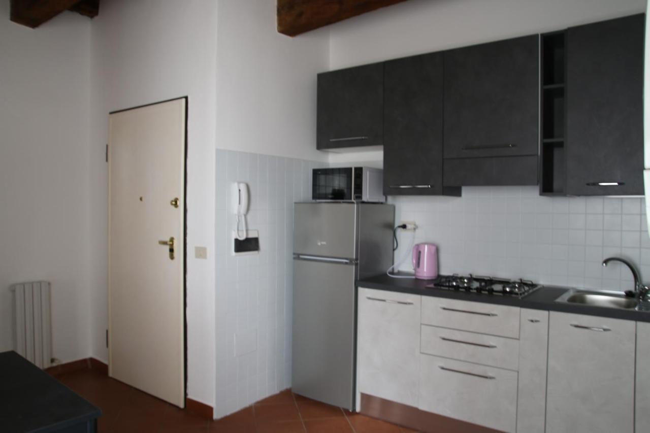 Apartamento Le Vie del Centro Ferrara Exterior foto
